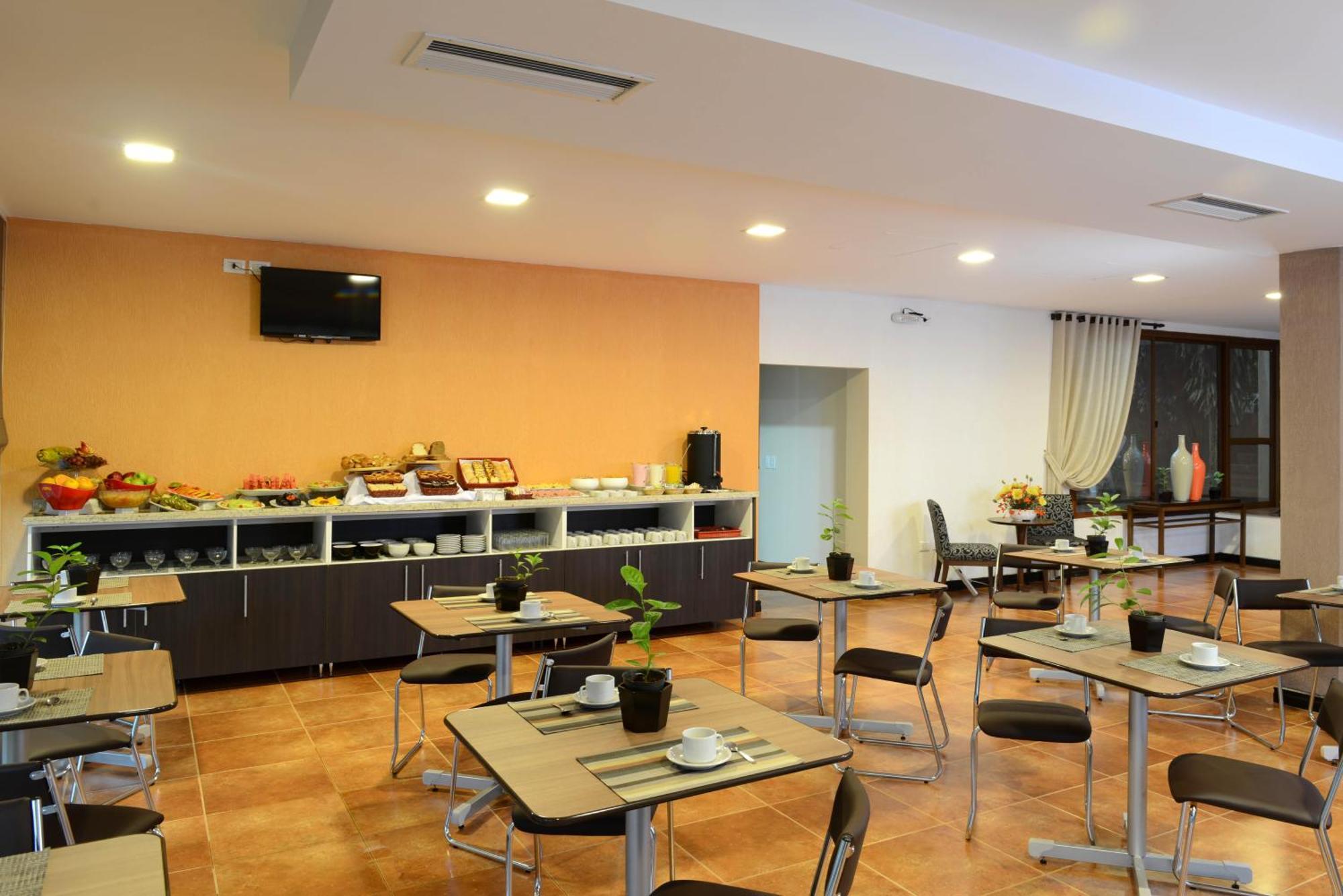Arami Hotel & Lodge Puerto Iguazú Dış mekan fotoğraf